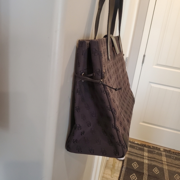 LARGE Dooney & Bourke bag - Picture 3 of 9